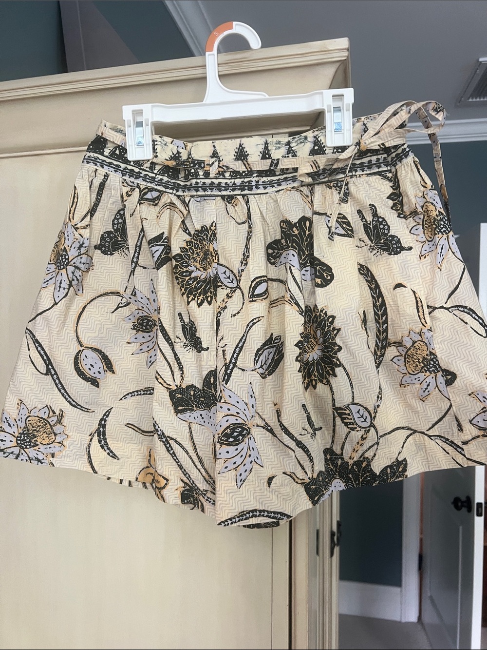 Ulla Johnson Cream Floral Tie-Waist Shorts